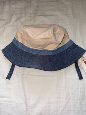 Cat & Jack Beige and Blue Bucket Hat with Yellow Trim NWT